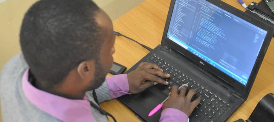 A young passionate software engineer with strong interest in solving problems using technology!